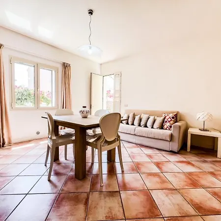 For In Costa Smeralda Apartment Olbia